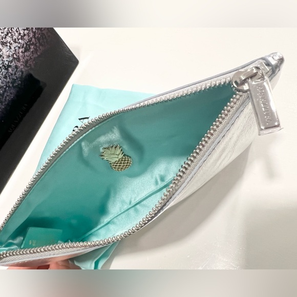 AQUAZZURA Tequila Crystal-Embellished Clutch Bag - Picture 11 of 16